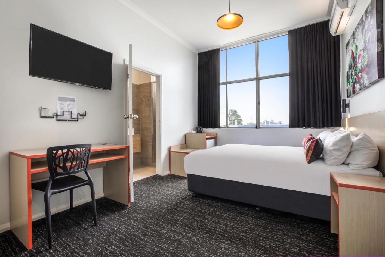 Nightcap At Ashley Hotel Braybrook Exterior photo