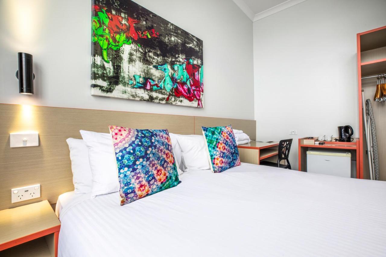 Nightcap At Ashley Hotel Braybrook Exterior photo